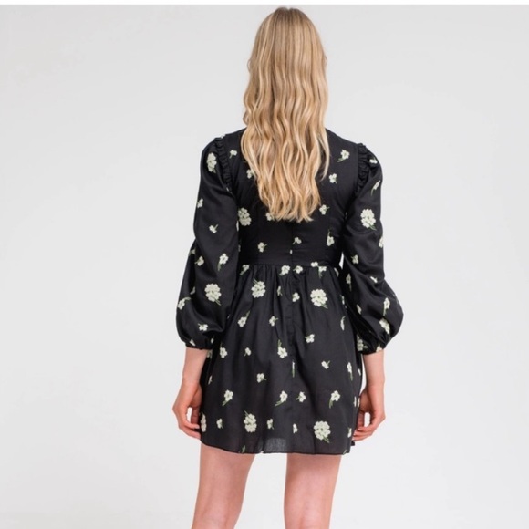 Another Girl Floral Embroidered Black Dress- size small (4) - Picture 4 of 8